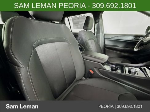 New 2026 Jeep Grand Cherokee L 4WD image 29