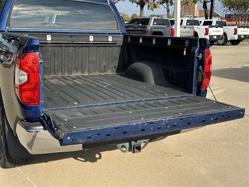 Used 2014 Toyota Tundra SR5 image 32
