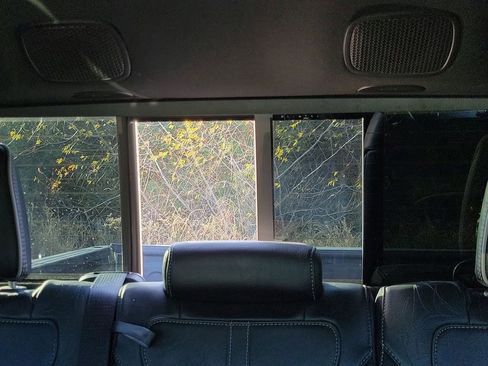 Used 2022 RAM 1500 Limited w/ Body Color Bumper Group image 23