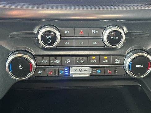 Certified 2025 Ford F150 Lariat w/ Equipment Group 502A High AWD/4WD image 20