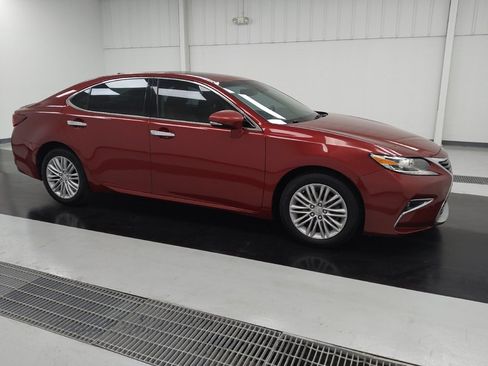 Used 2017 Lexus ES 350 FWD image 11