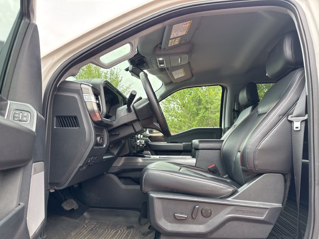 Certified 2025 Ford F250 Lariat AWD/4WD image 11