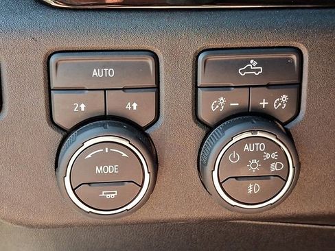 Certified 2024 Chevrolet Silverado 1500 RST w/ Protection Package AWD/4WD image 28