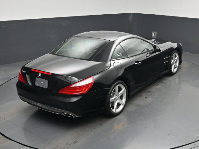 Used 2016 Mercedes-Benz SL 400 w/ Premium I Package image 24