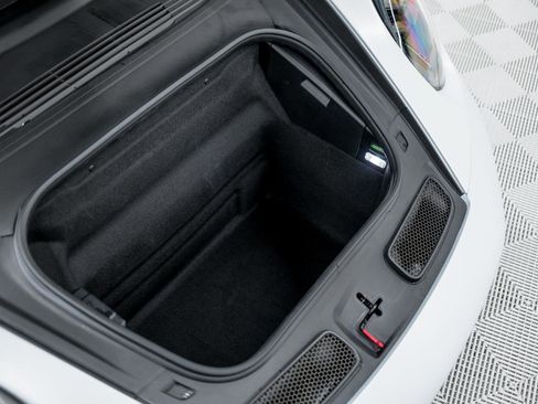 Used 2026 Porsche 911 GT3 RWD image 74