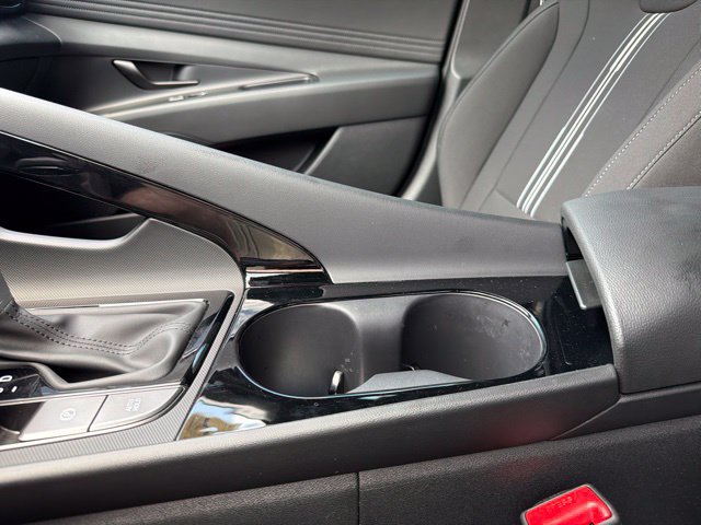 New 2025 Hyundai Elantra SEL FWD image 35
