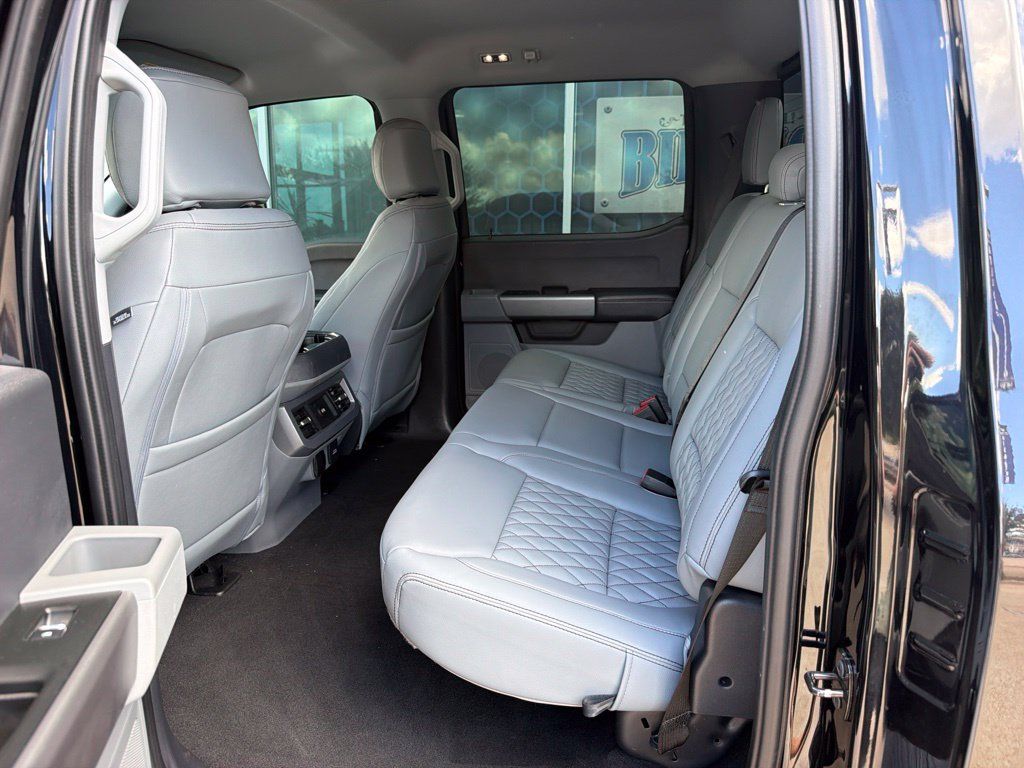 Used 2024 Ford F250 XLT w/ FX4 Off-Road Package AWD/4WD image 12