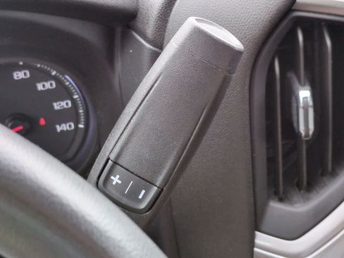 Used 2021 Chevrolet Silverado 1500 Custom image 31