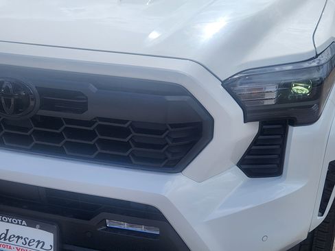 New 2026 Toyota Tacoma TRD Sport AWD/4WD image 5