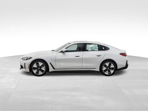 New 2026 BMW i4 xDrive40i w/ Premium Package AWD/4WD image 2