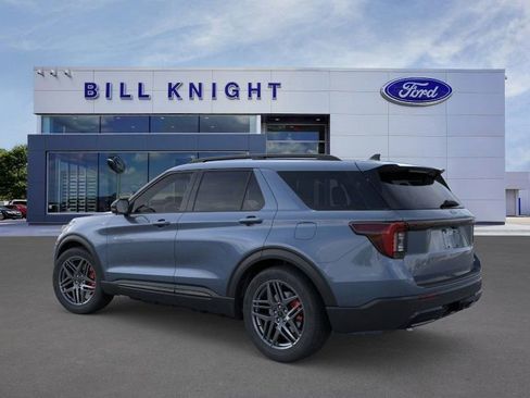 New 2026 Ford Explorer ST-Line w/ ST-Line Street Pack image 4