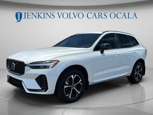 New 2026 Volvo XC60 B5 Core AWD/4WD image 7