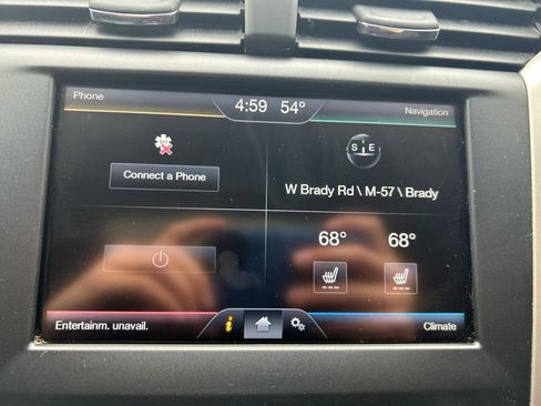 Used 2014 Ford Fusion SE w/ Equipment Group 202A FWD image 23