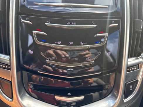 Used 2015 Cadillac SRX Luxury w/ Driver Awareness Package image 27