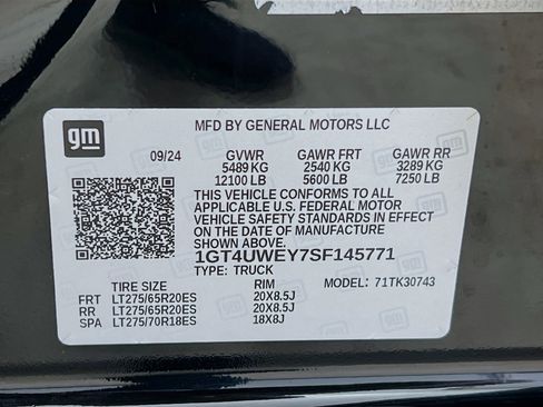 Used 2025 GMC Sierra 3500 Denali image 33