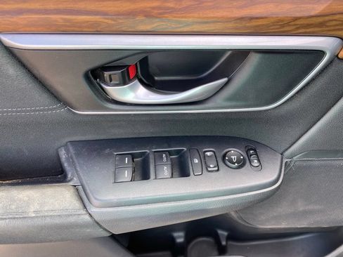 Used 2018 Honda CR-V EX image 14