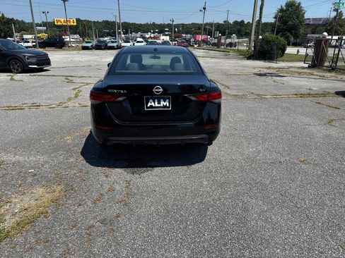 Used 2024 Nissan Sentra SV FWD image 10