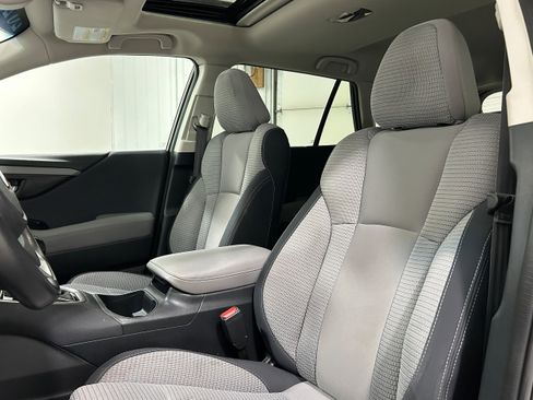 Used 2022 Subaru Outback Premium w/ Popular Package #1 AWD/4WD image 26