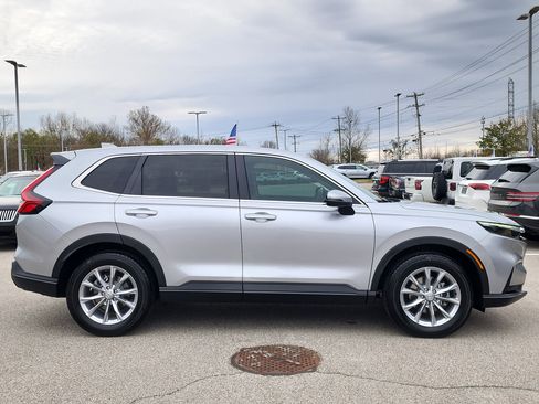 Used 2025 Honda CR-V EX-L image 2