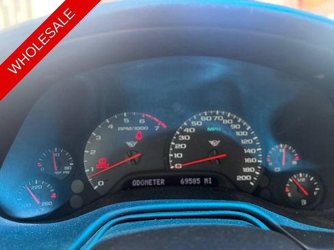 Used 1998 Chevrolet Corvette Convertible w/ Memory Pkg RWD image 12