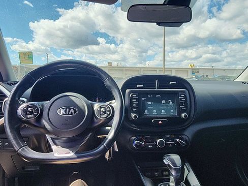 Used 2020 Kia Soul GT-Line image 16