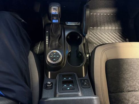 Used 2022 Ford Bronco Wildtrak AWD/4WD image 40