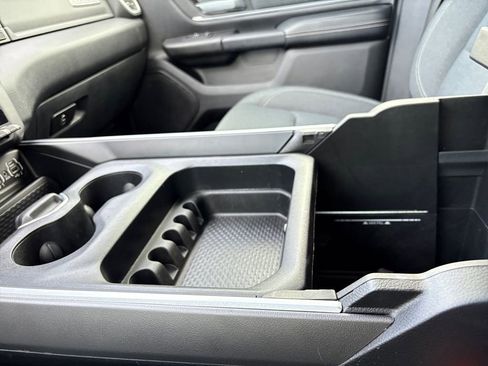 Used 2022 RAM 1500 Big Horn image 2