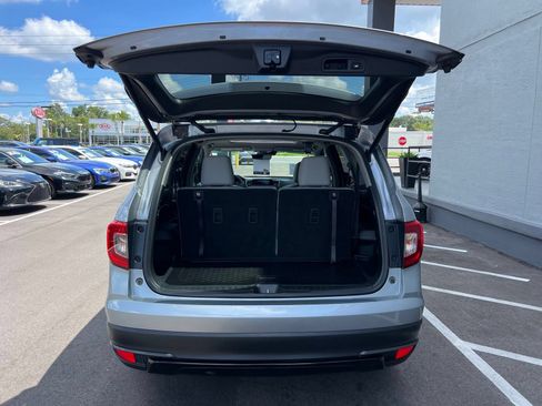 Used 2021 Honda Pilot Special Edition image 17