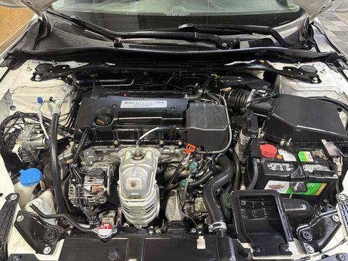 Used 2015 Honda Accord Sport image 30