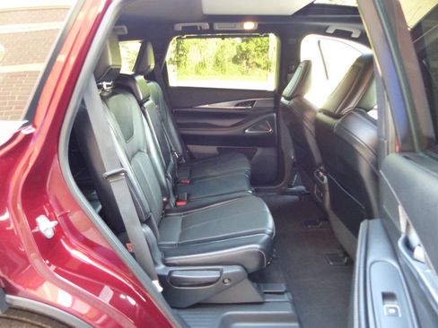 Used 2023 INFINITI QX60 Luxe w/ Performance Audio Package AWD/4WD image 48