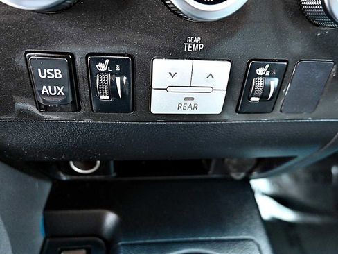 Used 2012 Toyota Sequoia Limited image 23