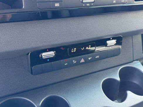 New 2025 Mercedes-Benz Sprinter 2500 image 24