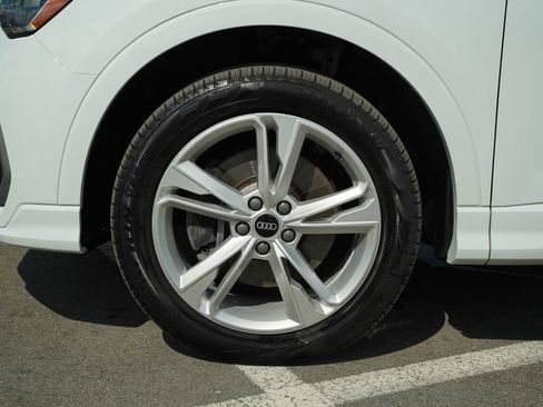 Used 2021 Audi Q3 2.0T Premium w/ Convenience Package AWD/4WD image 11