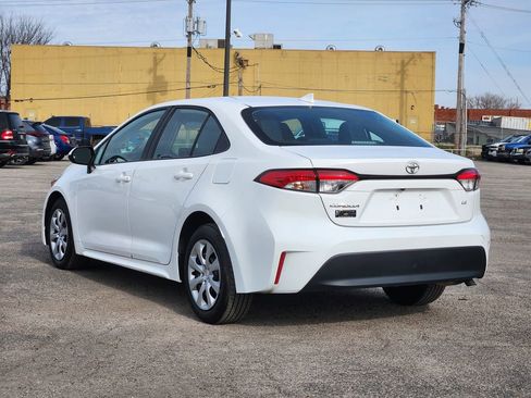 Used 2024 Toyota Corolla LE image 7