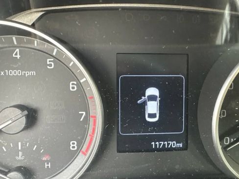 Used 2018 Hyundai Elantra SEL FWD image 10