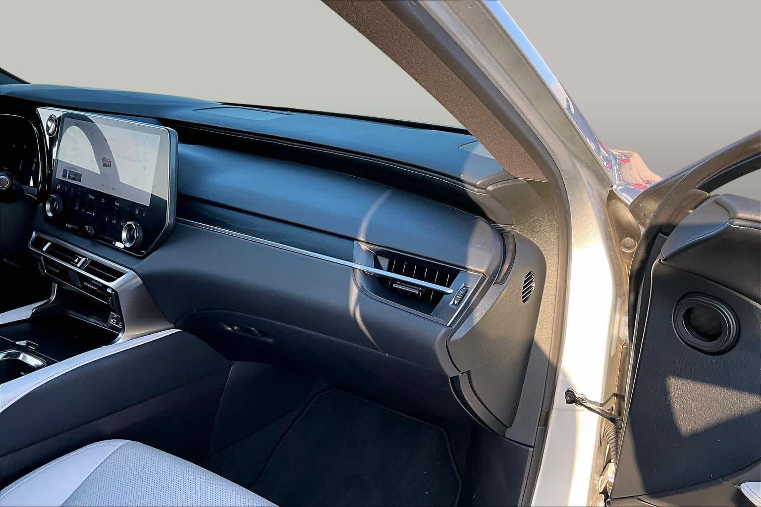 Used 2025 Lexus RX 350 Premium FWD image 46