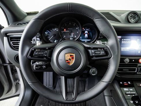 New 2026 Porsche Macan Turbo image 9