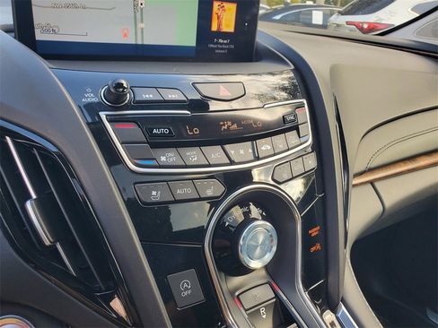 Used 2019 Acura RDX FWD w/ Advance Package image 32