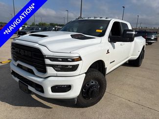 Used 2025 RAM 3500 Laramie AWD/4WD video 1