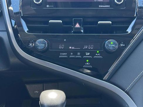 Used 2024 Toyota Camry SE FWD image 29