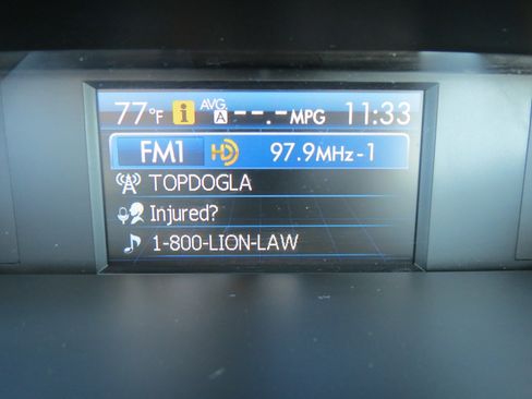 Used 2015 Subaru Forester 2.5i Premium w/ All-Weather Package image 17