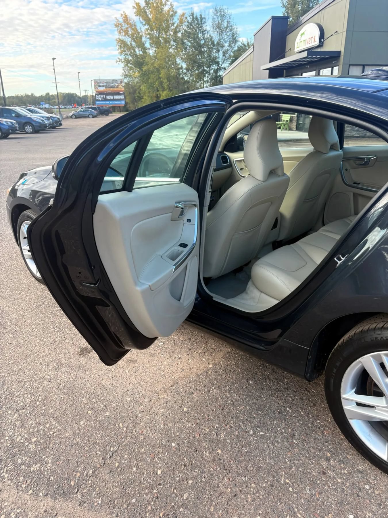 Used 2015 Volvo S60 T5 Premier FWD image 34