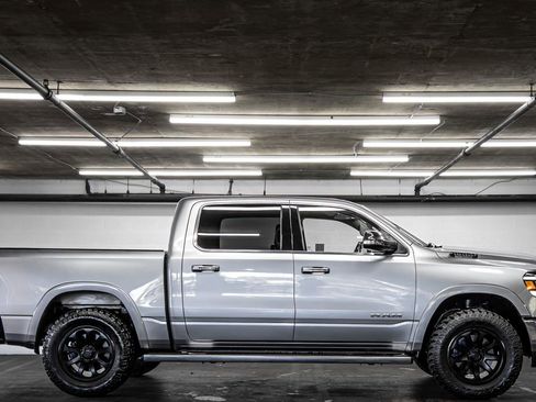 Used 2019 RAM 1500 Laramie image 6