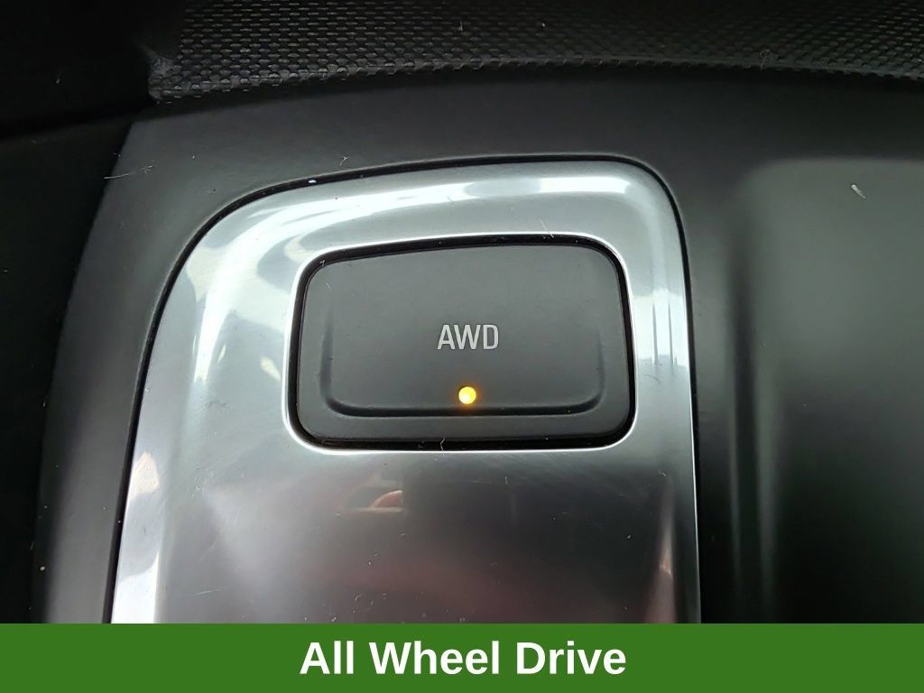 Used 2019 Chevrolet Equinox LT AWD/4WD image 38