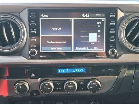 Used 2022 Toyota Tacoma SR5 image 18