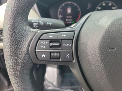 Certified 2023 Honda HR-V LX image 21
