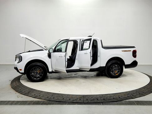 Used 2025 Ford Maverick Tremor image 12