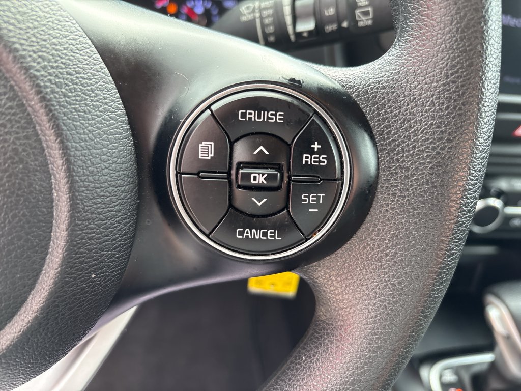 Used 2022 Kia Soul LX w/ Technology Package FWD image 34