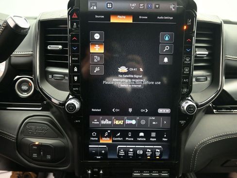 New 2026 RAM 2500 Limited image 31