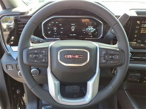 New 2026 GMC Sierra 2500 SLT w/ SLT Convenience Package image 11